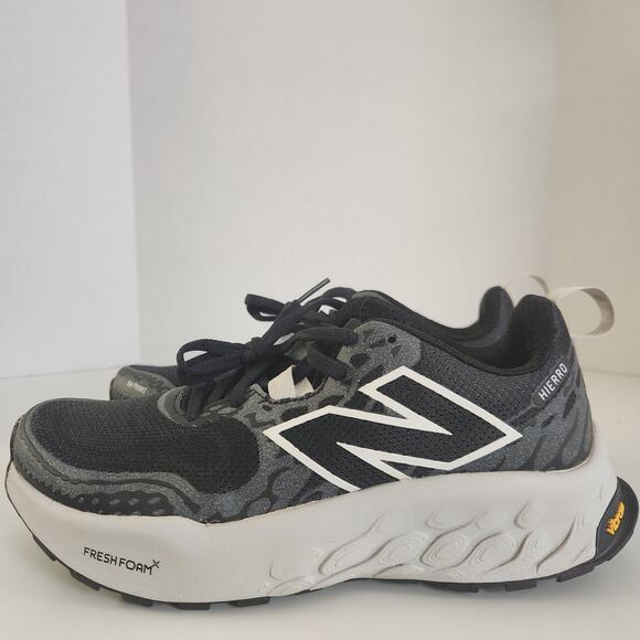 New Balance Black Gray Women's Sneakers Hierro Trail Vibram Fresh Foam 8D Wide - Picture 4 of 10